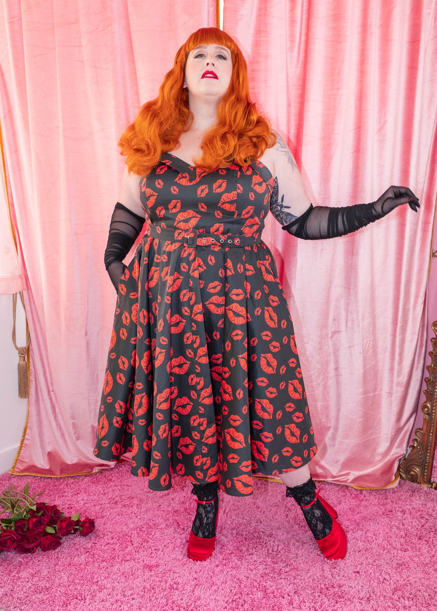 SAMPLE The Marilyn Full Circle Dress - Filakia Kisses Print - Black & Red Size 3X