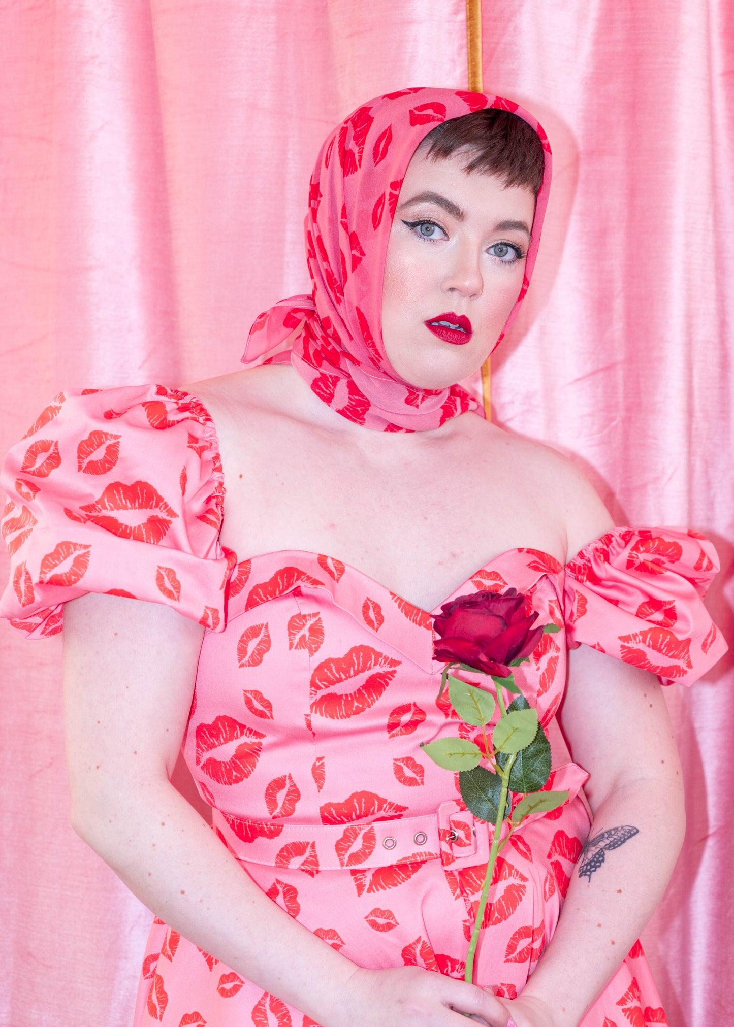 SAMPLE Filakia Kisses Print - Silk Sheer Georgette Scarf - Pink