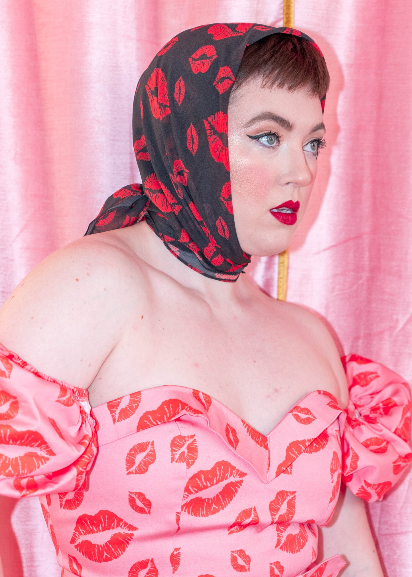 SAMPLE Filakia Kisses Print - Silk Sheer Georgette Scarf - Black