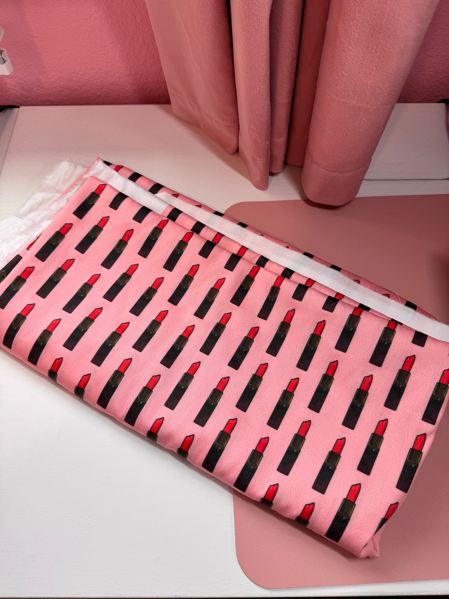 100% Organic Cotton Sateen Oeko-Tex My Weapon Of Choice Designer Fabric - Pink with Red Lipstick Print