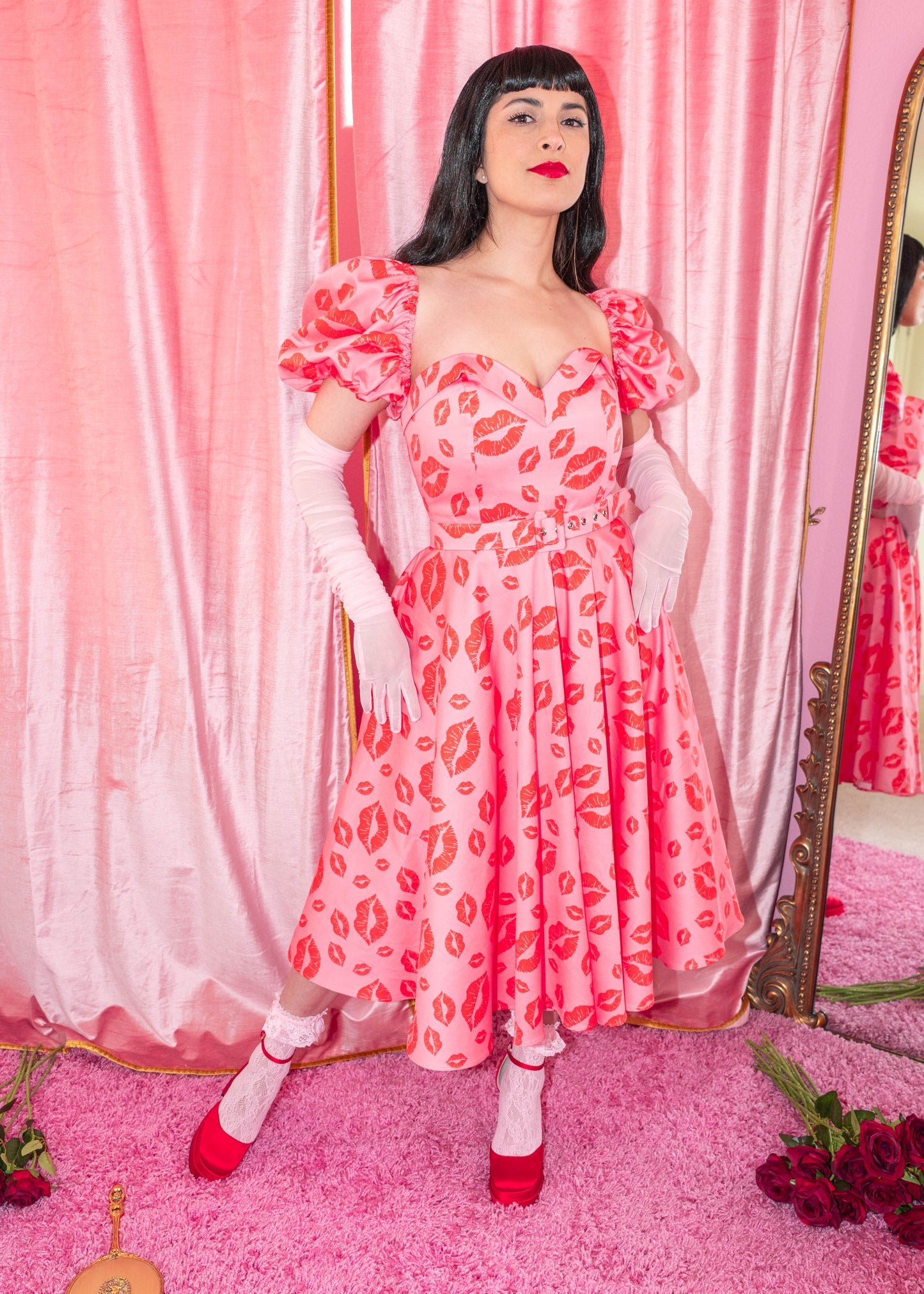 The Marilyn Full Circle Dress - Filakia Kisses Print - Pink & Red