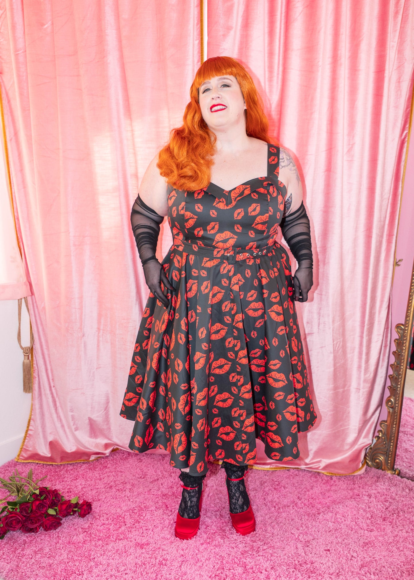 The Marilyn Full Circle Dress - Filakia Kisses Print - Black & Red