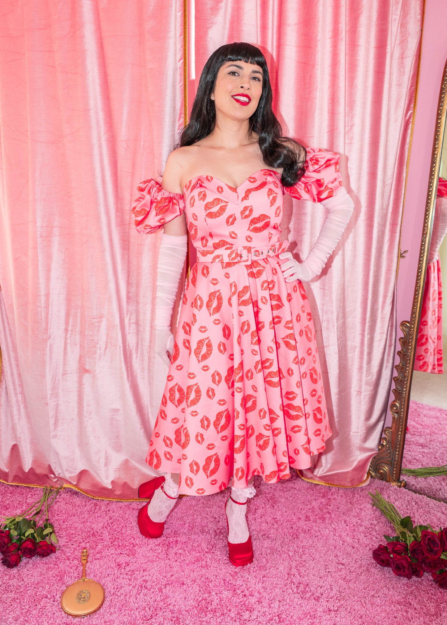 The Marilyn Full Circle Dress - Filakia Kisses Print - Pink & Red