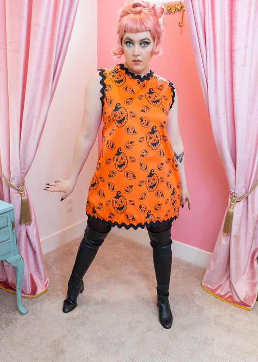 The Ric Rac Shift Dress - Pumpkin Queen Print